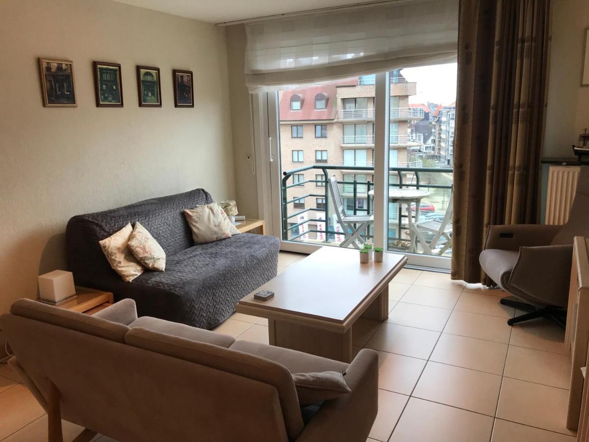 Appt Pablo Met Prive-Garage, Vlakbij Zee, In Koksijde-Bad Leilighet Eksteriør bilde