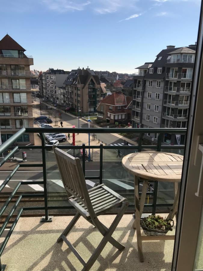 Appt Pablo Met Prive-Garage, Vlakbij Zee, In Koksijde-Bad Leilighet Eksteriør bilde